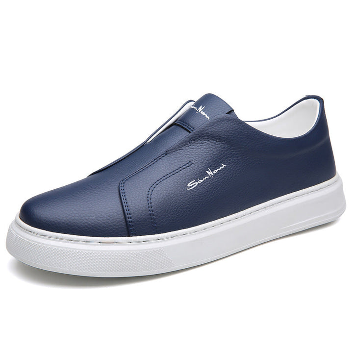 Nova Classic Leather Sneakers