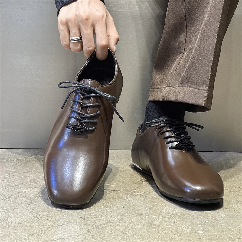 Carson Wide Toe Oxford Shoes