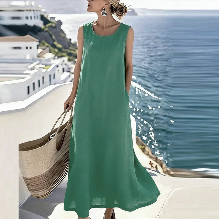Bianca Elegant Sleeveless Maxi Dress