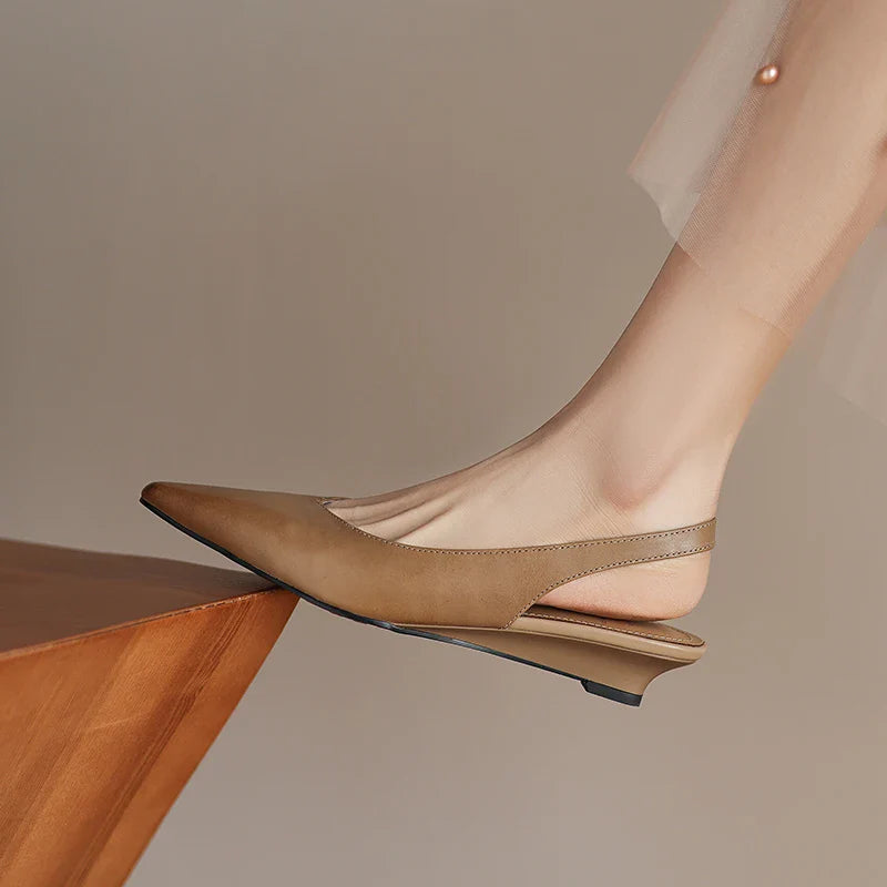 Amelia Leather Pumps