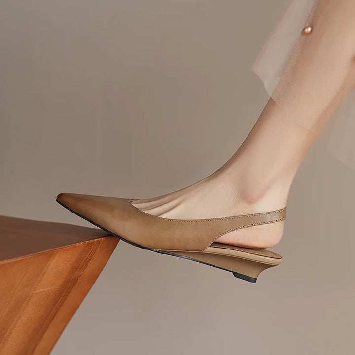 Amelia Leather Pumps