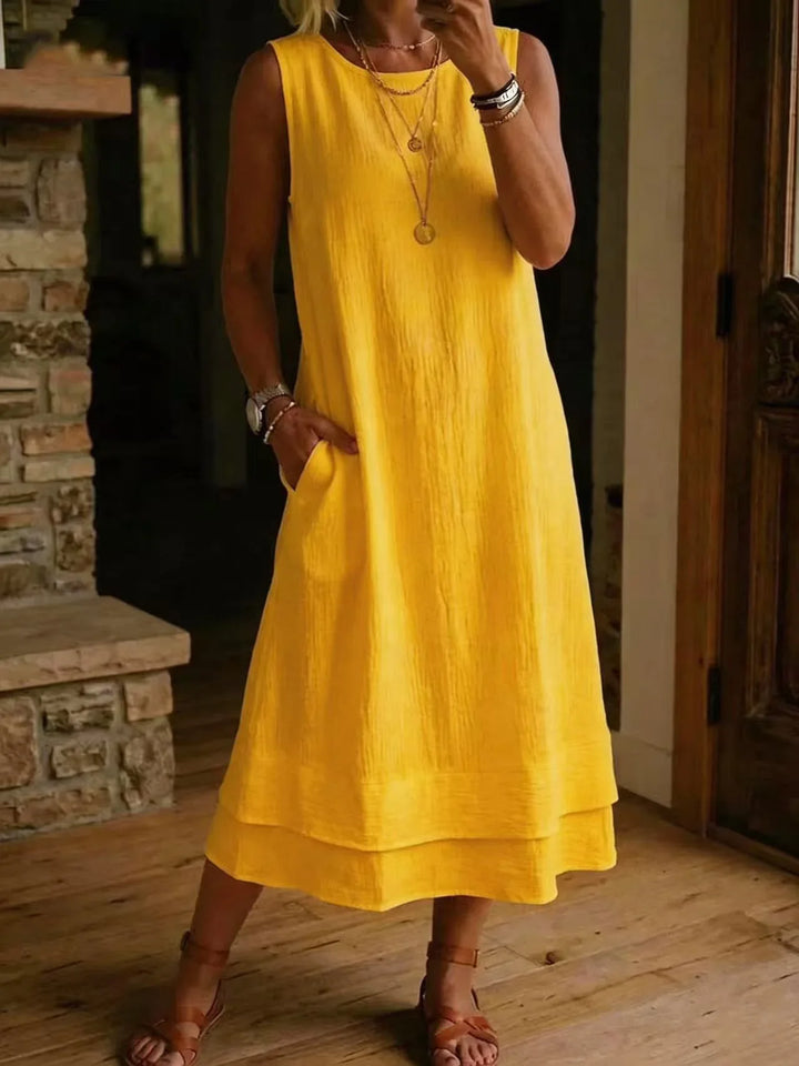 Novelle Effortless Sleeveless Tunic Midi Dress