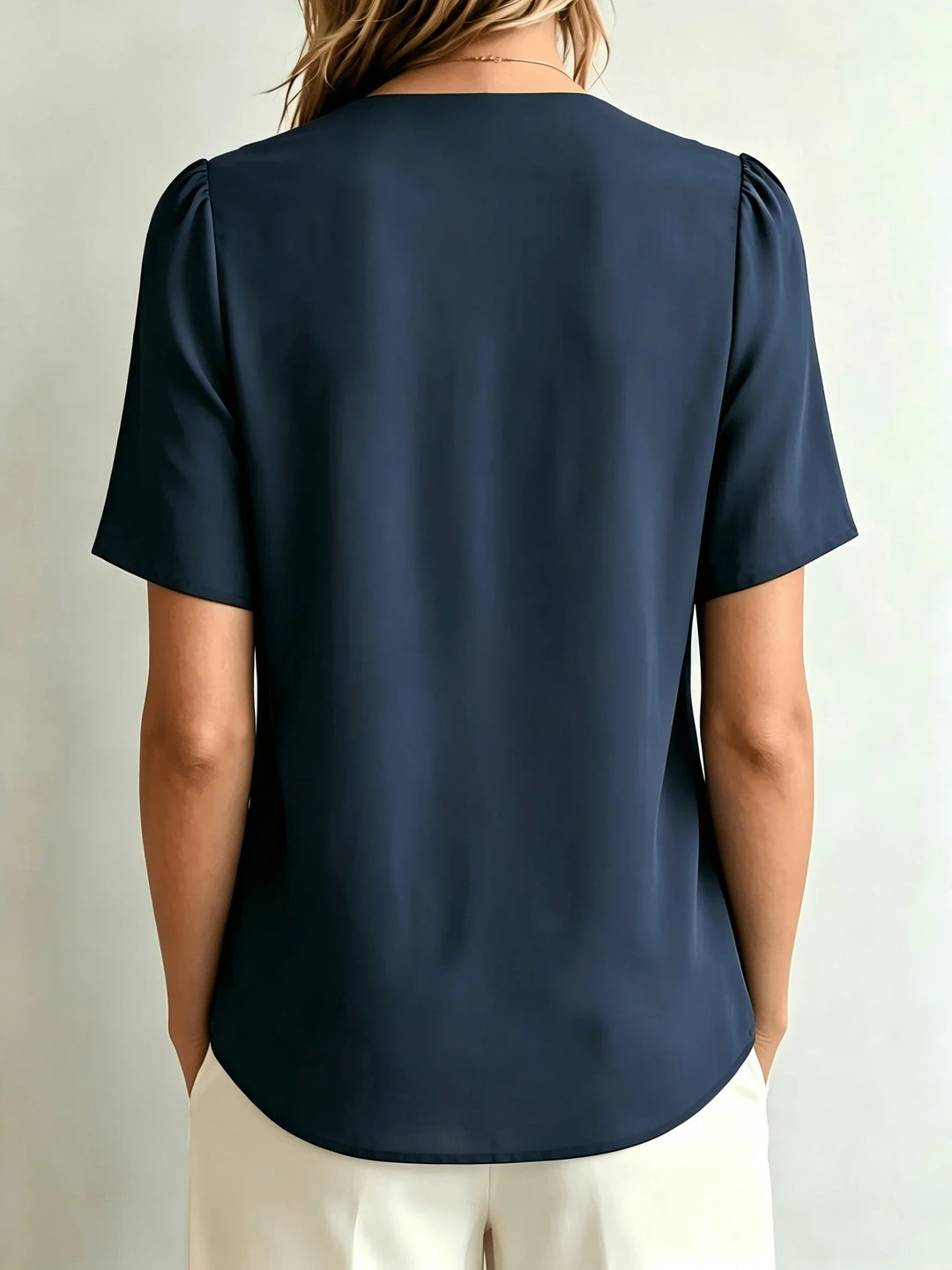 Venoria Peter Pan Collar Blouse