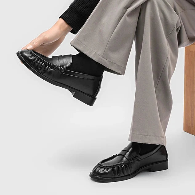 Beckett Classic Leather Loafers