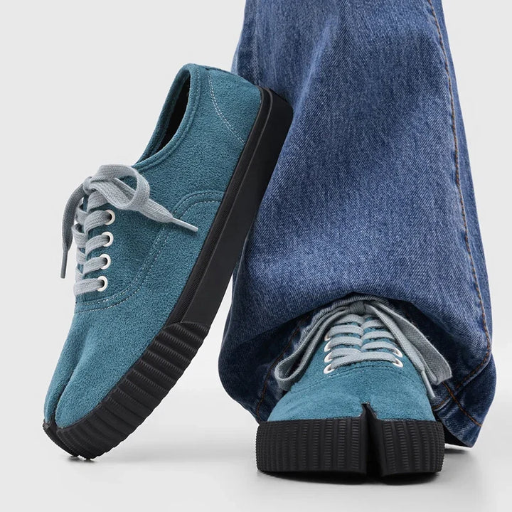 Lucas Textured Split Toe Shoes