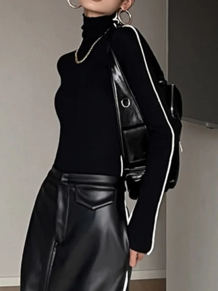 Nadia Contrast Piped Turtleneck