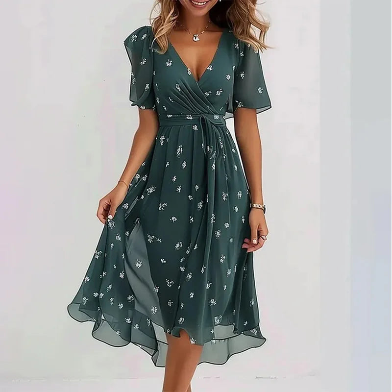 Araceli Flowy Floral Midi Dress