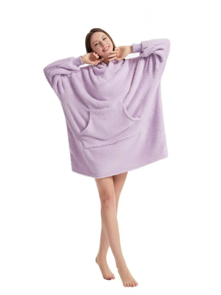 Cassian Hooded Blanket Pullover