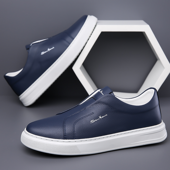 Nova Classic Leather Sneakers