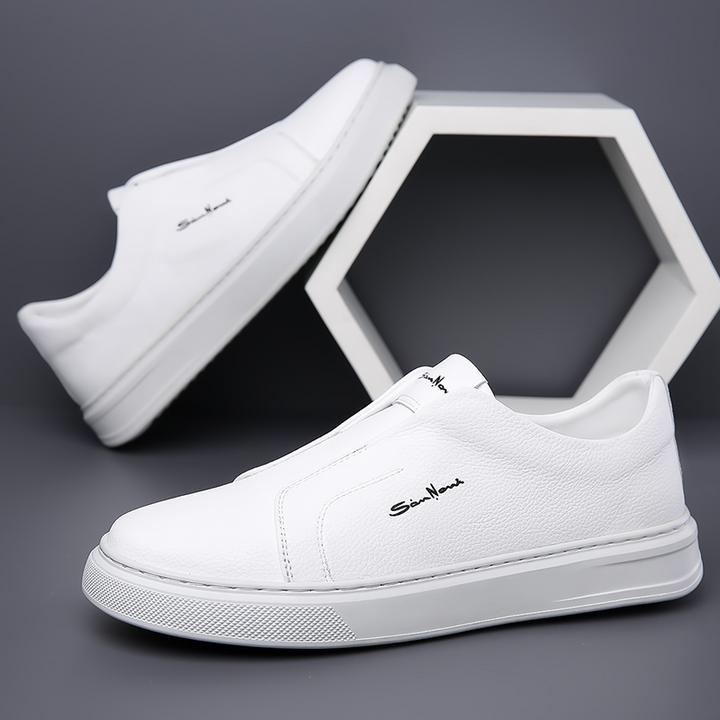 Nova Classic Leather Sneakers