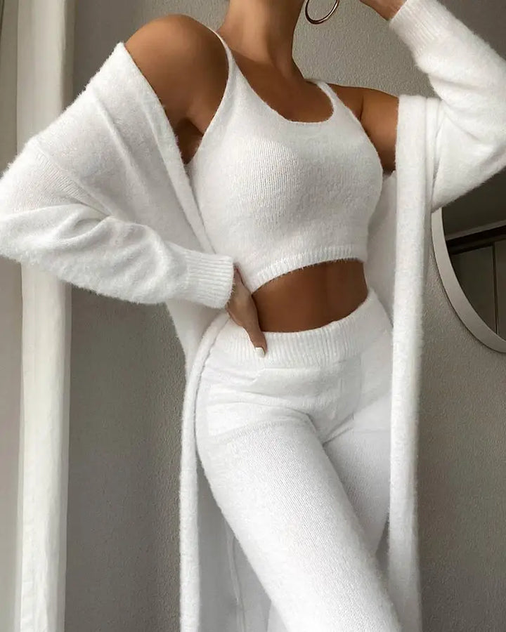 Eliana Cozy Three-Piece Pajama Set