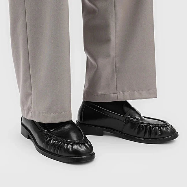 Beckett Classic Leather Loafers