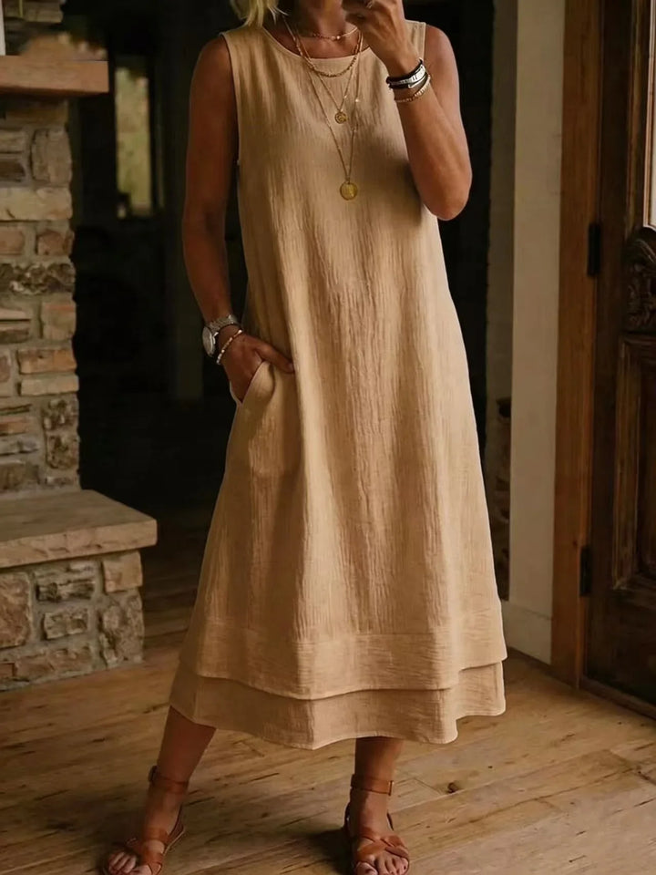 Novelle Effortless Sleeveless Tunic Midi Dress