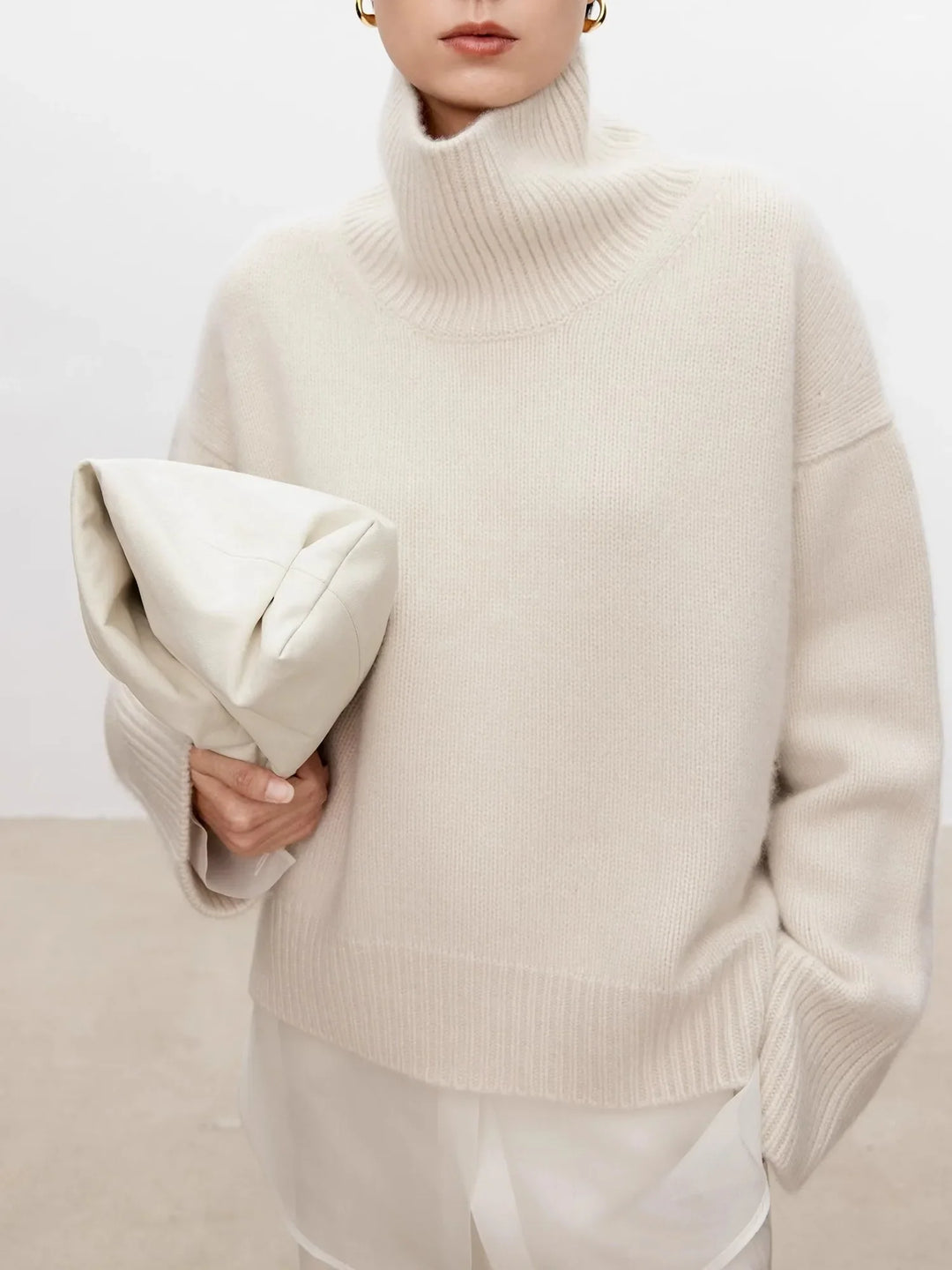 Marisla Turtleneck Cashmere Pullover
