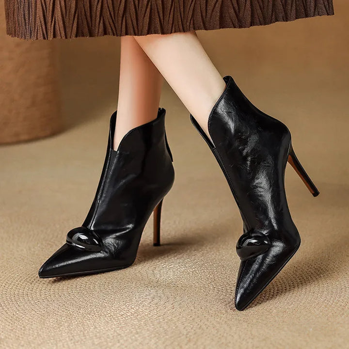 Marlon Pointed Toe Ankle Boot