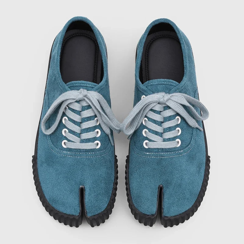 Lucas Textured Split Toe Shoes