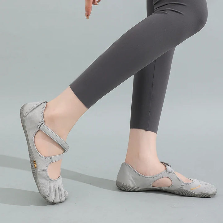 Agnes Five Toe Shoes