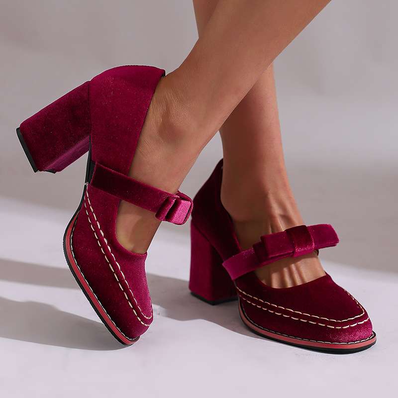 Gracia Mary Jane Block Heel Bow Pump